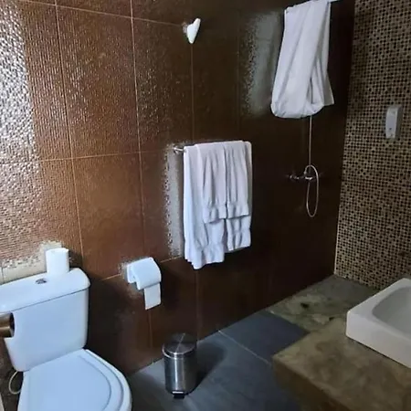 Apartment Beautiful One Bedroom Near The Sea In Sao Roque do Pico