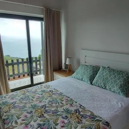 Beautiful One Bedroom Near The Sea In * Sao Roque do Pico