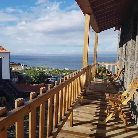 Beautiful One Bedroom Near The Sea In Sao Roque do Pico